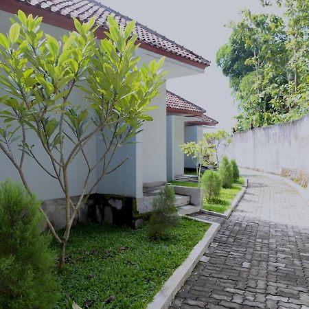 Borobudurhills Магеланг Екстериор снимка